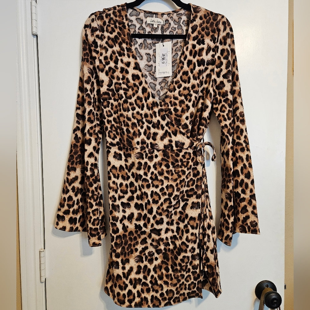 *LAST CHANCE* Leopard Wrap Dress
